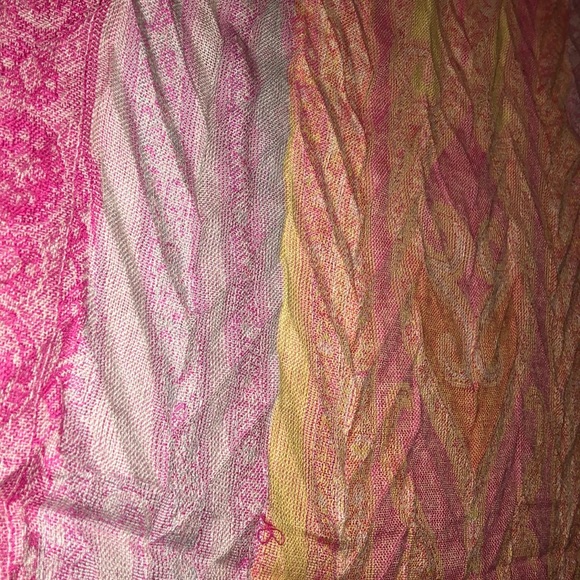 ☀️Beautiful Scarf☀️ - Picture 5 of 6